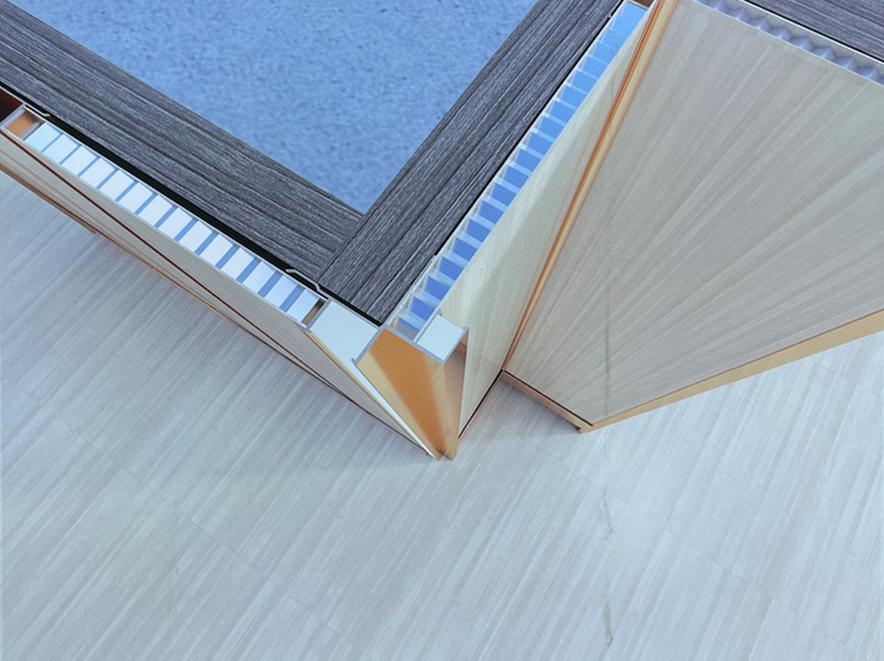 灯带顶角线与铝板安装工艺